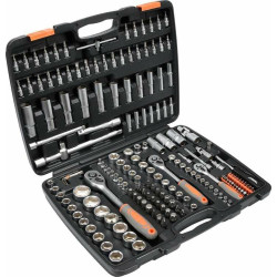 Set of 173 pieces spanners...