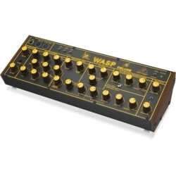 Behringer WASP DELUXE...
