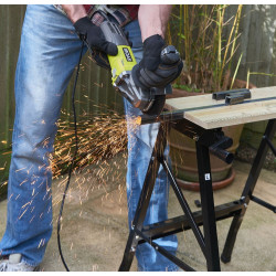 Ryobi RAG800-125G angle...