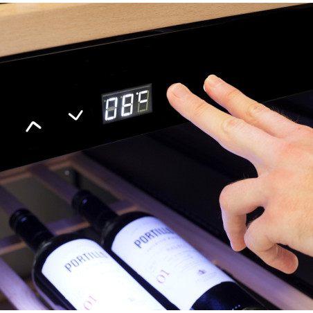 Caso | Smart Wine Cooler | WineExclusive 38 | Energy efficiency class G | Showcase | Free standing | Bottles capacity 38 bottles | Cooling type Compressor technology | Black
