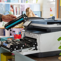 HP LaserJet Pro 3302fdw...