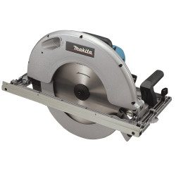 Makita 5143R circular saw...