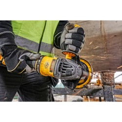 DeWALT DCG418N-XJ angle...