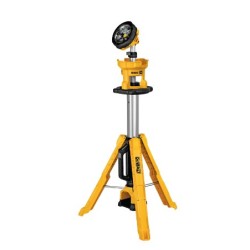 18 V flashlight on tripod...