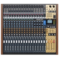 MODEL 24 - analogowy mikser...